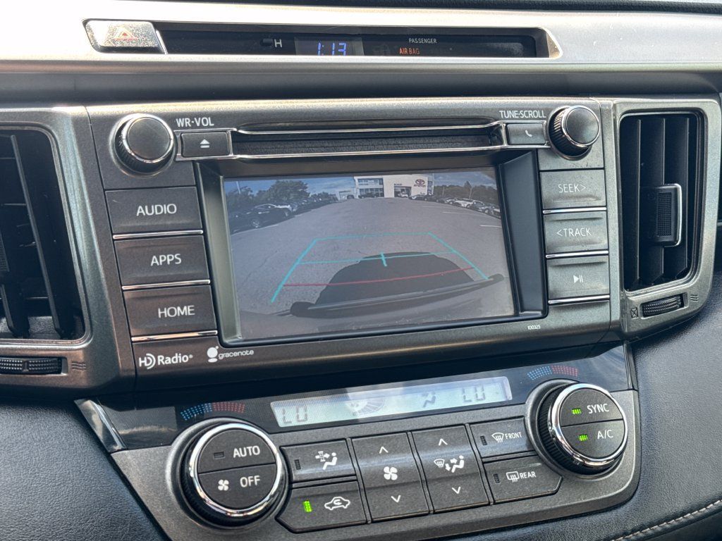 Used 2015 Toyota RAV4 XLE AWD/4WD image 23
