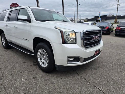 Used 2018 GMC Yukon XL SLT w/ Open Road Package image 56
