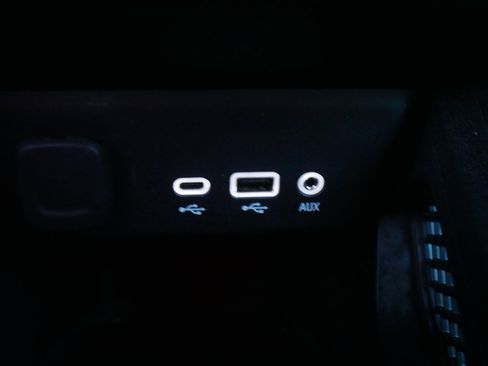 Used 2021 Chevrolet TrailBlazer ACTIV w/ Convenience Package image 31