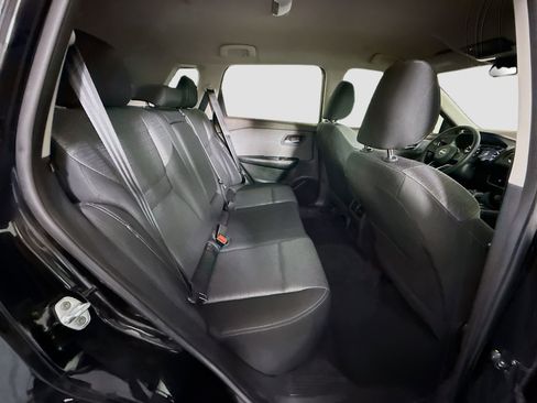 Used 2023 Nissan Rogue SV image 27