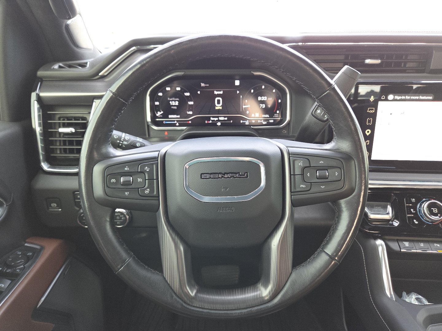 Used 2025 GMC Sierra 2500 Denali Ultimate w/ Max Trailering Package AWD/4WD image 33