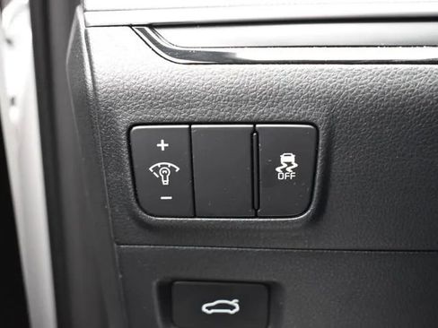 Used 2025 Kia K5 LXS FWD image 21