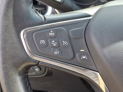 Used 2020 Chevrolet Equinox LT FWD image 22
