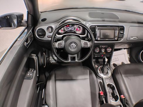 Used 2013 Volkswagen Beetle 2.5 image 66