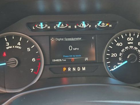 Used 2019 Ford F150 XLT w/ Equipment Group 302A Luxury AWD/4WD image 3