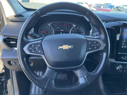 Used 2020 Chevrolet Traverse LT w/ Driver Confidence II Package image 10