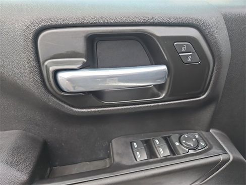 Used 2021 Chevrolet Silverado 1500 Custom image 30