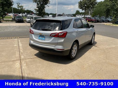 Used 2021 Chevrolet Equinox LS w/ LS Convenience Package FWD image 6