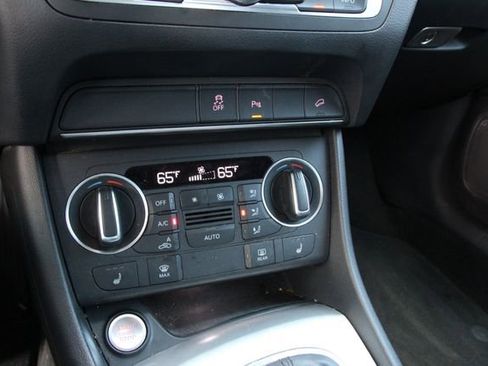 Used 2018 Audi Q3 2.0T Premium image 26