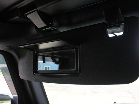 Used 2015 Jeep Wrangler Sport AWD/4WD image 22