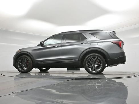 New 2026 Ford Explorer ST image 51