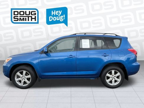 Used 2008 Toyota RAV4 Limited AWD/4WD image 3