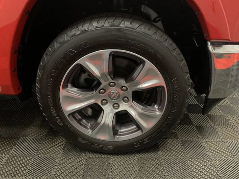 Used 2019 RAM 1500 Laramie image 22