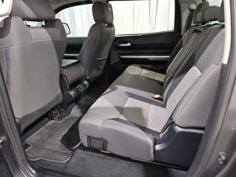 Used 2017 Toyota Tundra SR5 RWD image 12