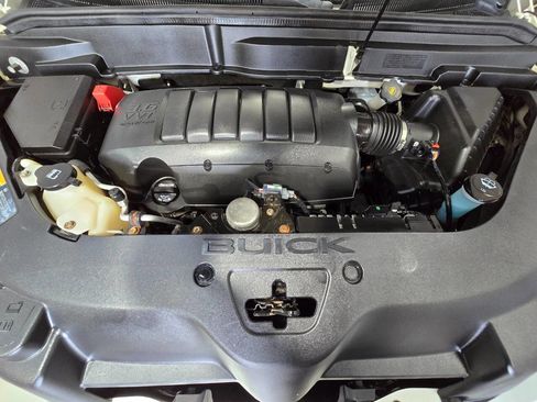 Used 2012 Buick Enclave Premium image 31