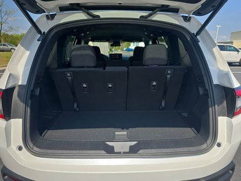 New 2026 Honda Pilot Sport image 12