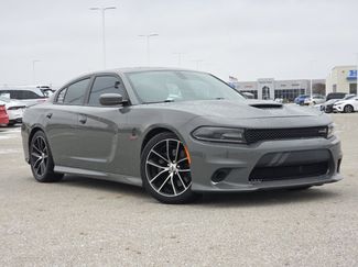 Used 2018 Dodge Charger R/T Scat Pack video 2