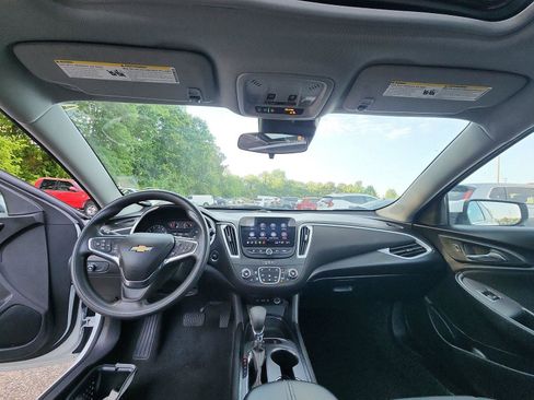Used 2024 Chevrolet Malibu LT FWD image 21