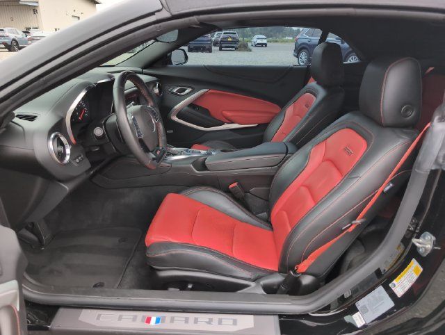 Used 2023 Chevrolet Camaro SS RWD image 18