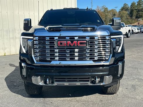 Used 2025 GMC Sierra 2500 Denali w/ Denali Reserve Package image 3