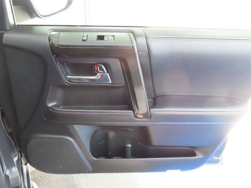Used 2024 Toyota 4Runner TRD Off-Road AWD/4WD image 30