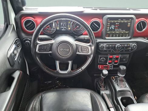 Used 2022 Jeep Gladiator Rubicon w/ Cold Weather Group AWD/4WD image 14