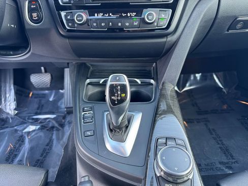 Used 2016 BMW 428i xDrive Convertible image 11