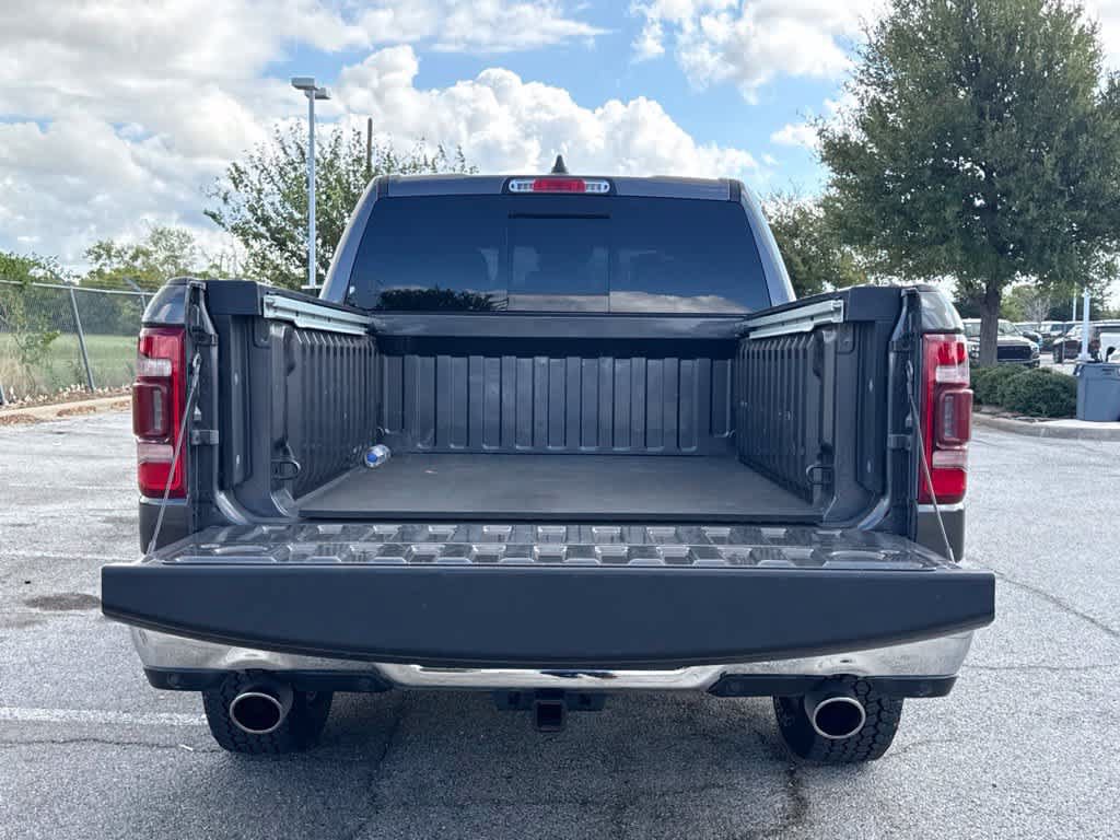Used 2021 RAM 1500 Laramie AWD/4WD image 5