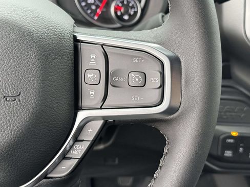 New 2026 RAM 2500 Big Horn AWD/4WD image 21
