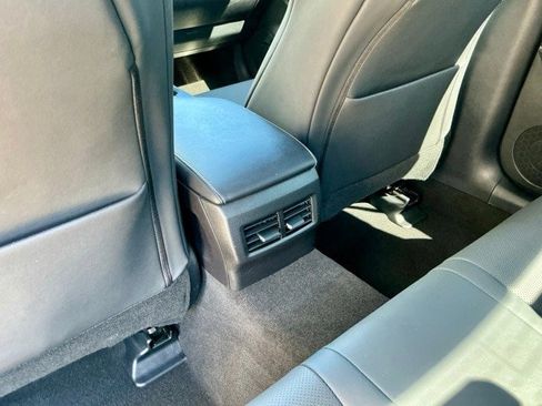 Used 2023 Lexus IS 350 F Sport image 10