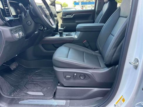 New 2026 GMC Sierra 1500 SLT w/ SLT Premium Plus Package AWD/4WD image 22