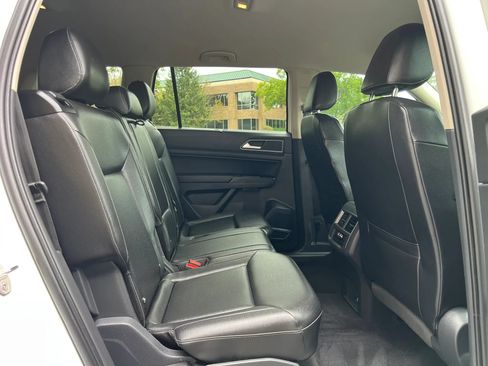 Used 2018 Volkswagen Atlas SE AWD/4WD image 19