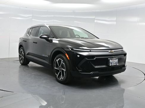 Used 2026 Chevrolet Equinox EV LT image 40