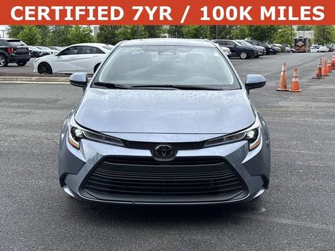 Used 2025 Toyota Corolla LE FWD image 6