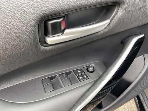 Used 2025 Toyota Corolla XSE image 44