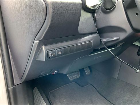 Certified 2025 Toyota Corolla LE image 34