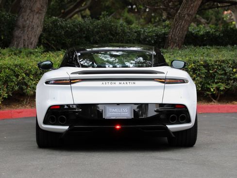 Used 2023 Aston Martin DBS Coupe RWD image 41