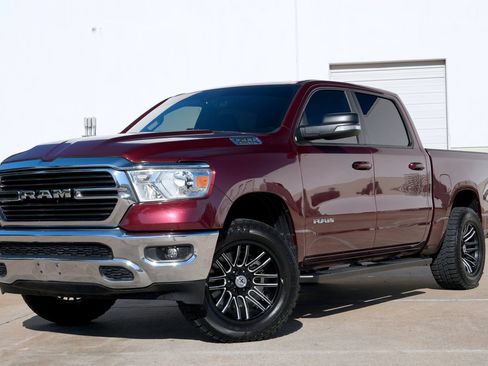 Used 2021 RAM 1500 Big Horn RWD image 2