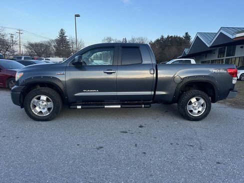 Used 2010 Toyota Tundra Limited AWD/4WD image 2