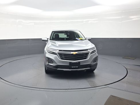 Used 2024 Chevrolet Equinox LT AWD/4WD image 8