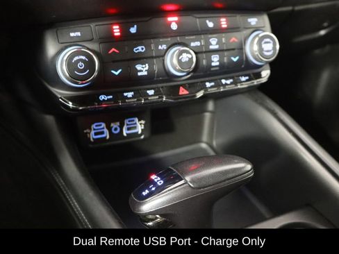 Used 2022 Dodge Durango GT image 30