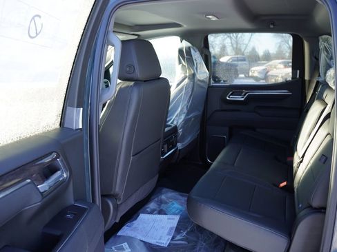 New 2026 Chevrolet Silverado 1500 LTZ w/ LTZ Premium Package image 11