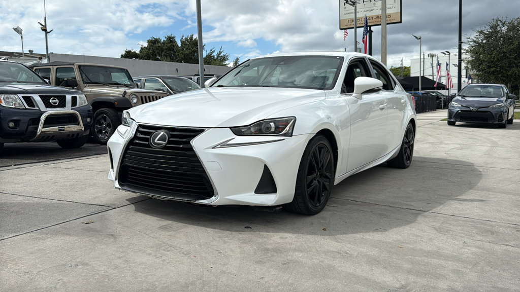 Used 2018 Lexus IS 300 w/ Accessory Package 2 RWD image 9