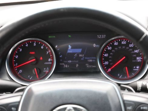Used 2019 Toyota Camry XSE FWD image 19