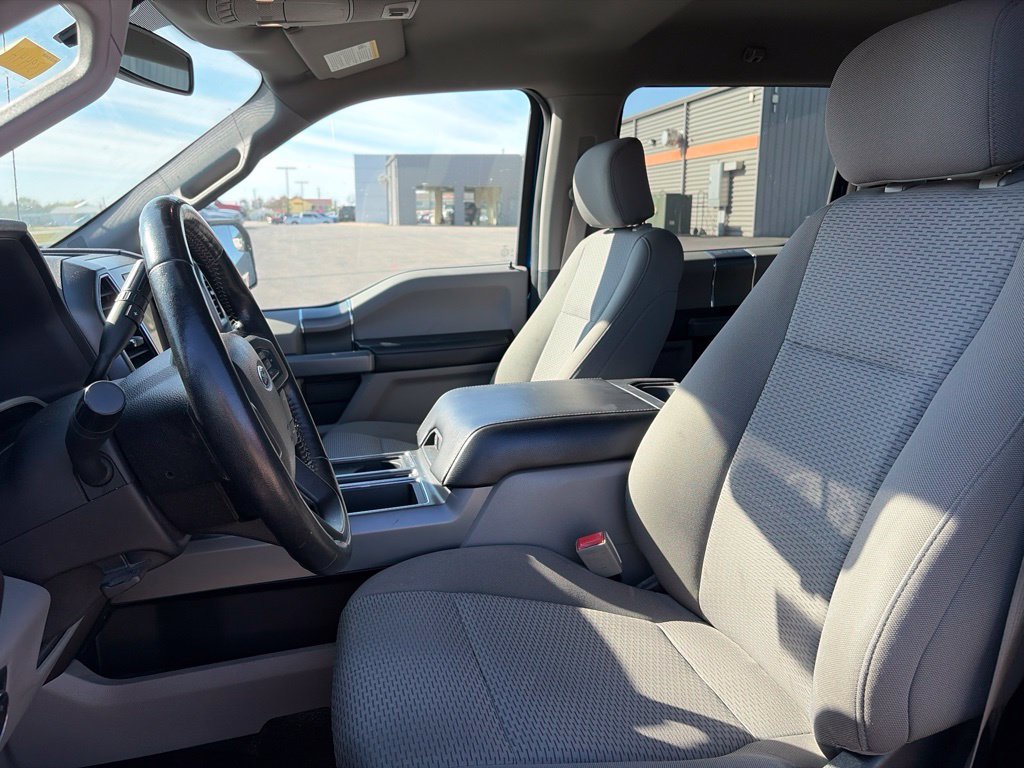 Used 2018 Ford F150 XLT w/ Equipment Group 302A Luxury AWD/4WD image 5