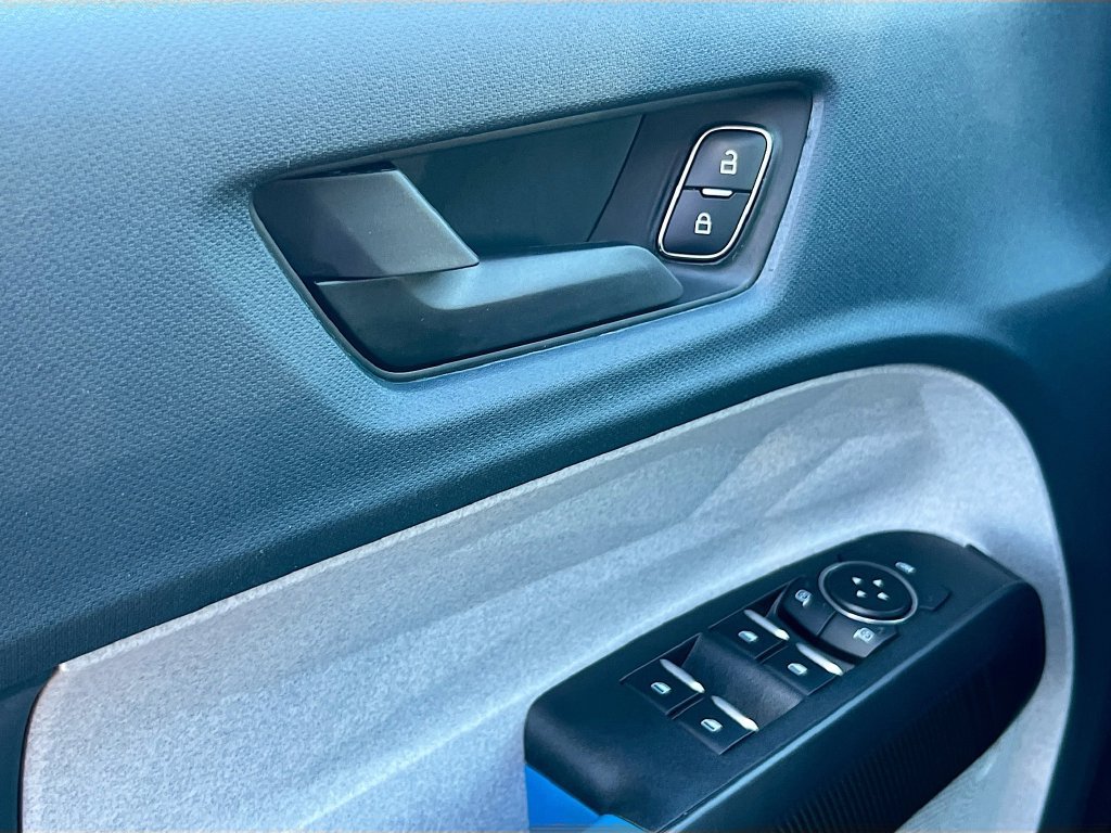 Used 2025 Ford Maverick XLT w/ XLT Luxury Package FWD image 17