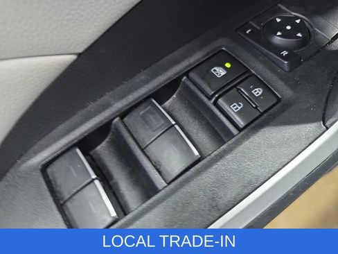 Used 2023 Toyota RAV4 XLE w/ Convenience Package FWD image 27