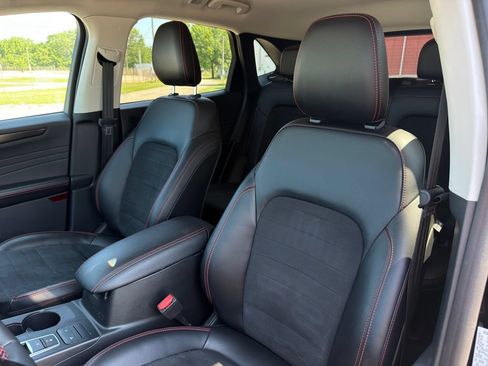 Used 2022 Ford Escape SEL w/ SEL Stealth AWD Package image 26