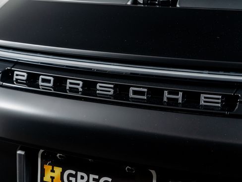 Used 2025 Porsche 911 Carrera S image 17