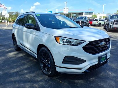 Used 2022 Ford Edge SE w/ Black Appearance Package